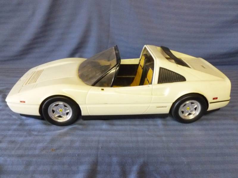 lot 301 image: Barbie Car