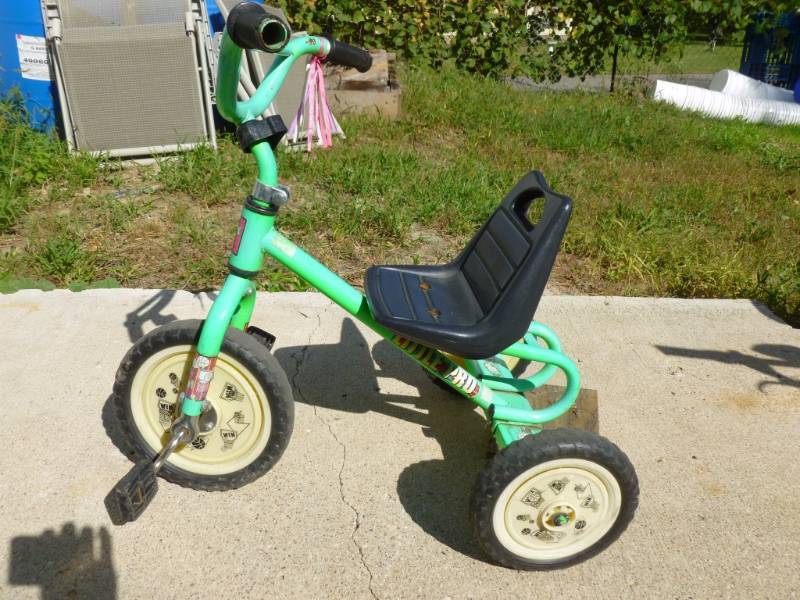 lot 350 image: Kids Trike
