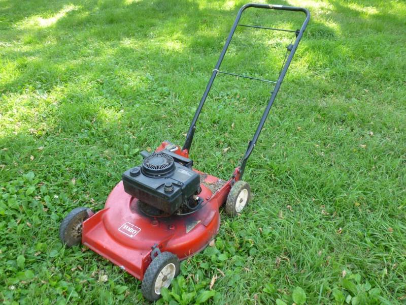 lot 355 image: Toro Mower