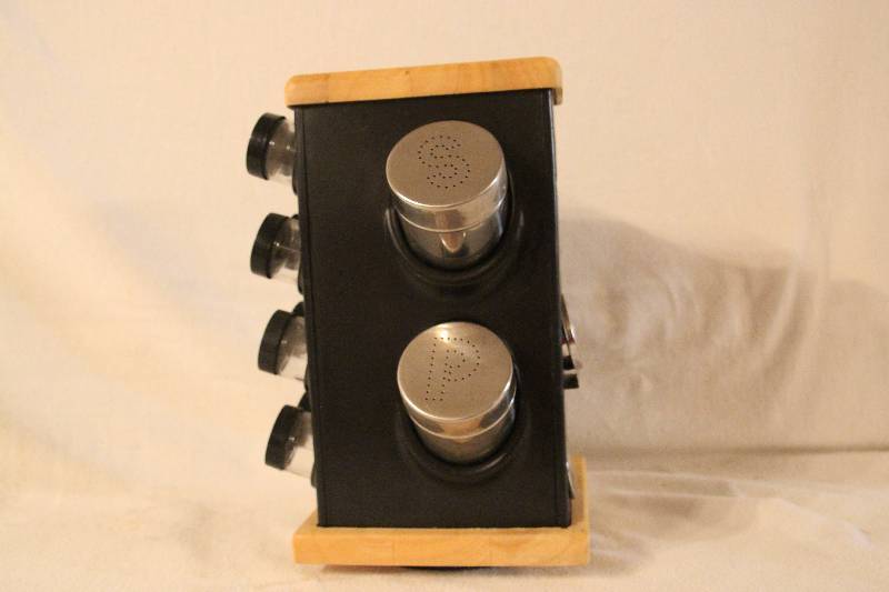 lot 11 image: Rotating Kitchen Utility Tower