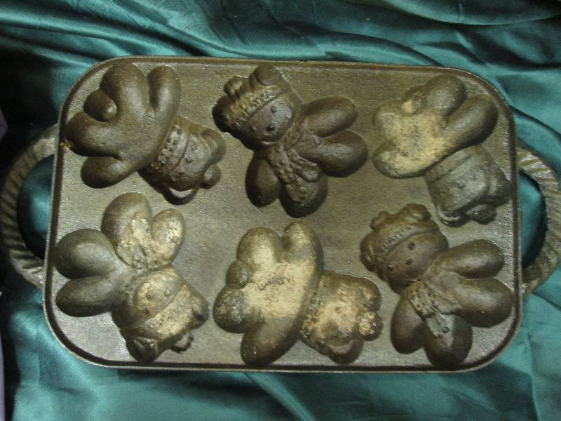 Cookie sheet in shape of something...