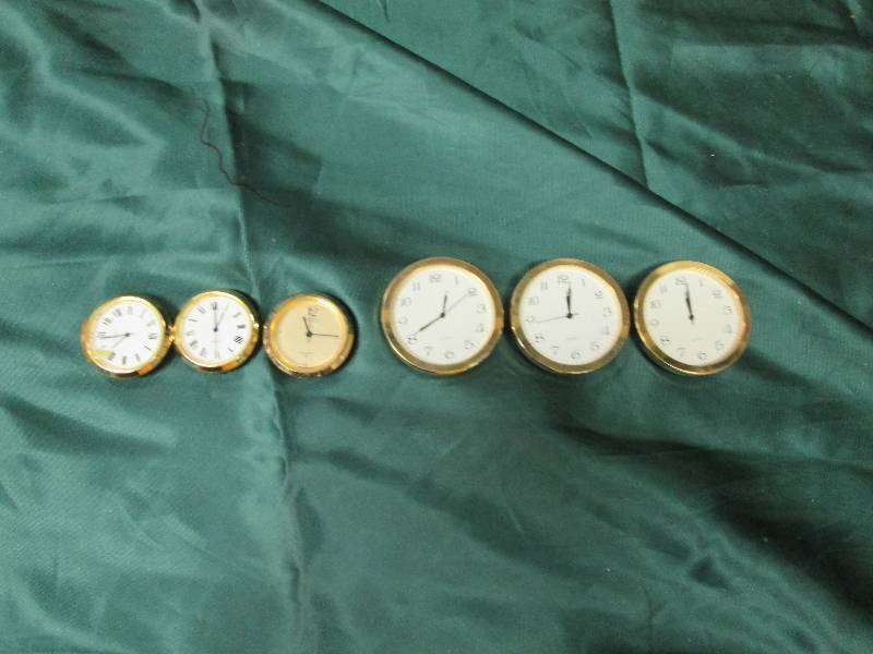 Watches  without bands...