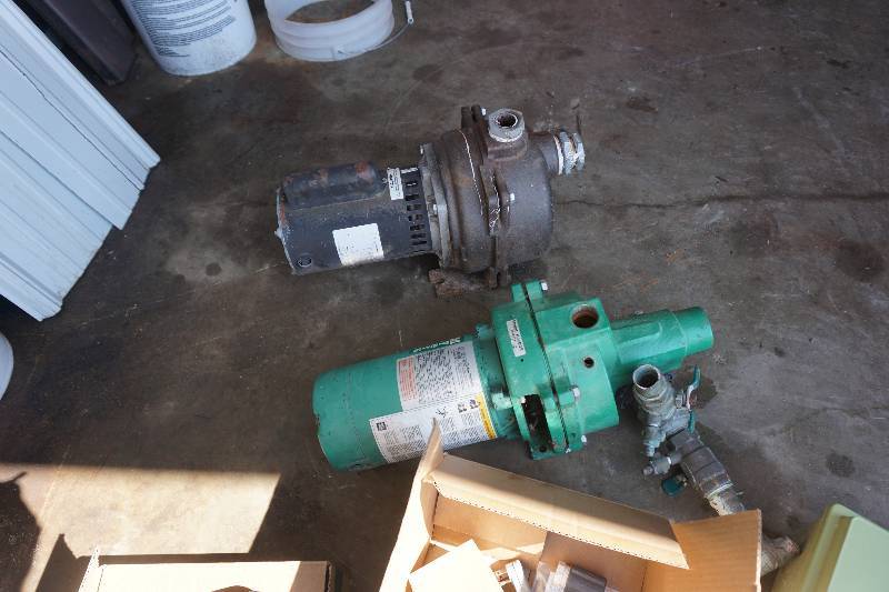 lot 15 image: Lot of Irrigation Pumps and Timers