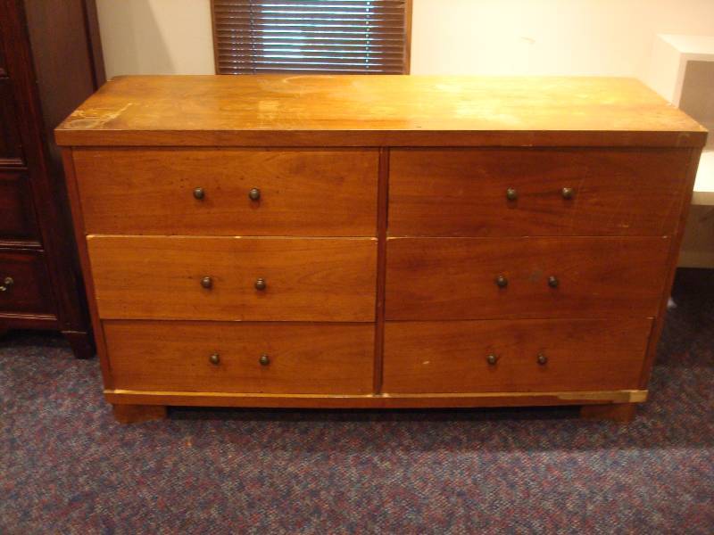 Vintage Virginia House Solid Wood Dresser, Has Some Wear