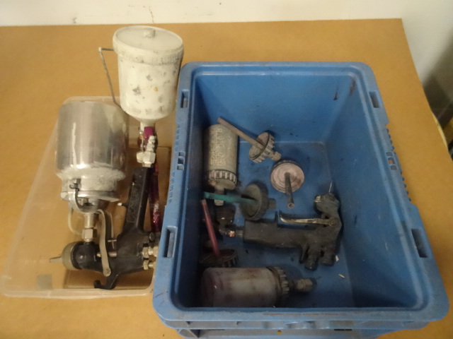 lot 41 image: Misc Paint Sprayers