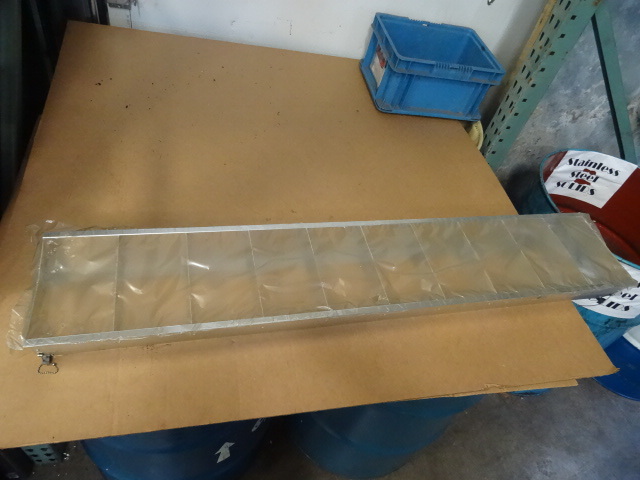 lot 90 image: Recessed Light