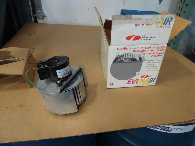 lot 97 image: Evenair Booster. 6 Fan
