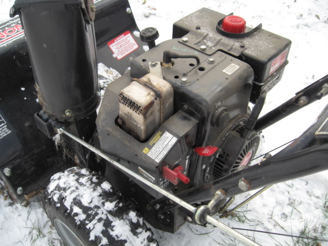 Noma 10 hp 29 inch cut,walk behind snowthrower. starts and runs very good