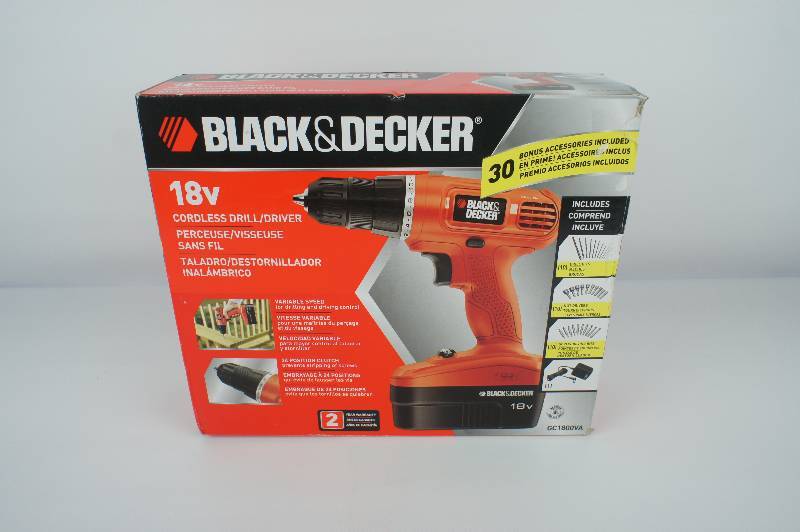 lot 11 image: BLACK & DECKER 38 in. 18-Volt Cordless DrillDriver