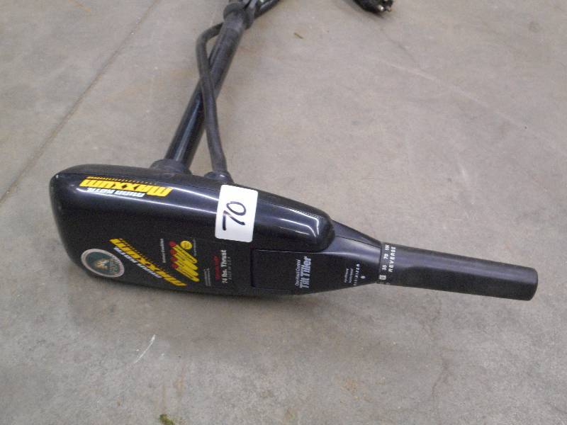 lot 70 image: Minnkota Maxxum Tilt-Tiller 74# Tro...