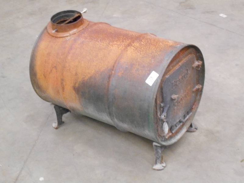 lot 78 image: Steel Barrel Stove, 35-Gallon Barre...