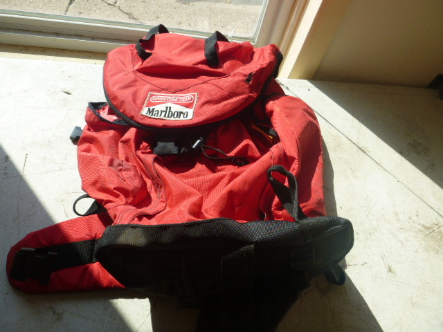 lot 18 image: Marlboro Back Pack