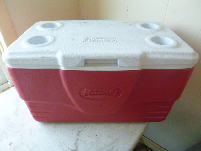 lot 55 image: Coleman Cooler