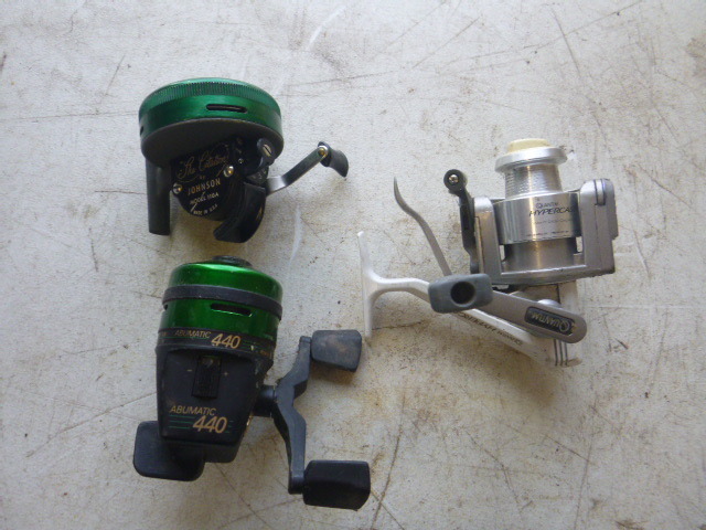 lot 63 image: 2 Miscellaneous Fishing Reels