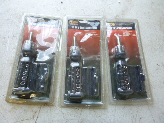 lot 66 image: 3 Power Express 19 in1 Screwdrivers