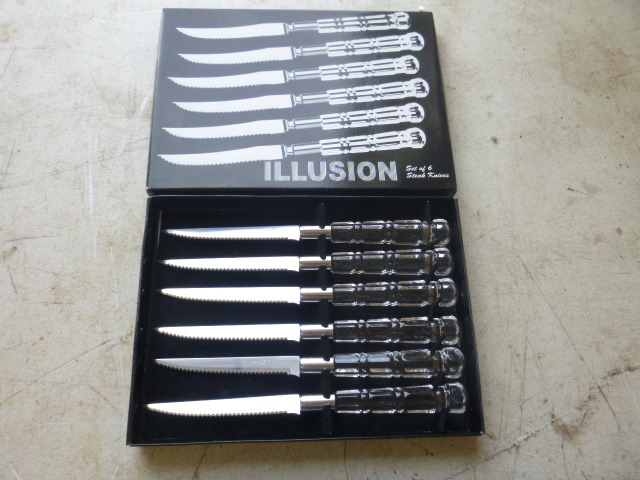 lot 78 image: Set of Illusion Steak Knives