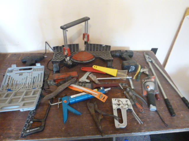 lot 127 image: Miscellaneous Tools