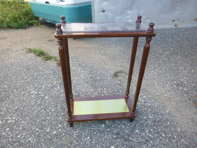 lot 141 image: Hall Stand