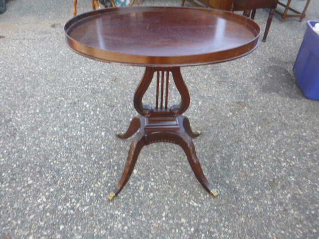 lot 147 image: Hall Table