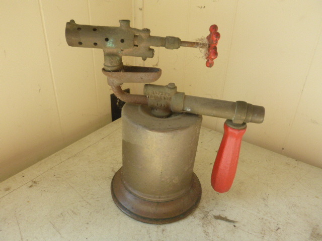 lot 183 image: Turner Masterline Torch