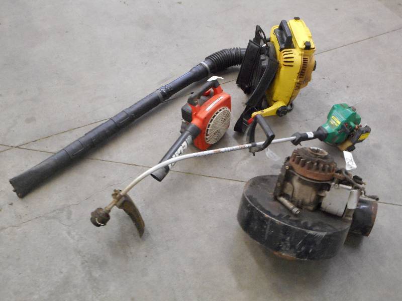 lot 24 image: Lot Of (2) Gas Blowers, (1) Gas Tri...