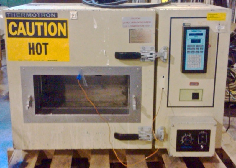 lot 13 image: THERMOTRON Environmental Test Chamber