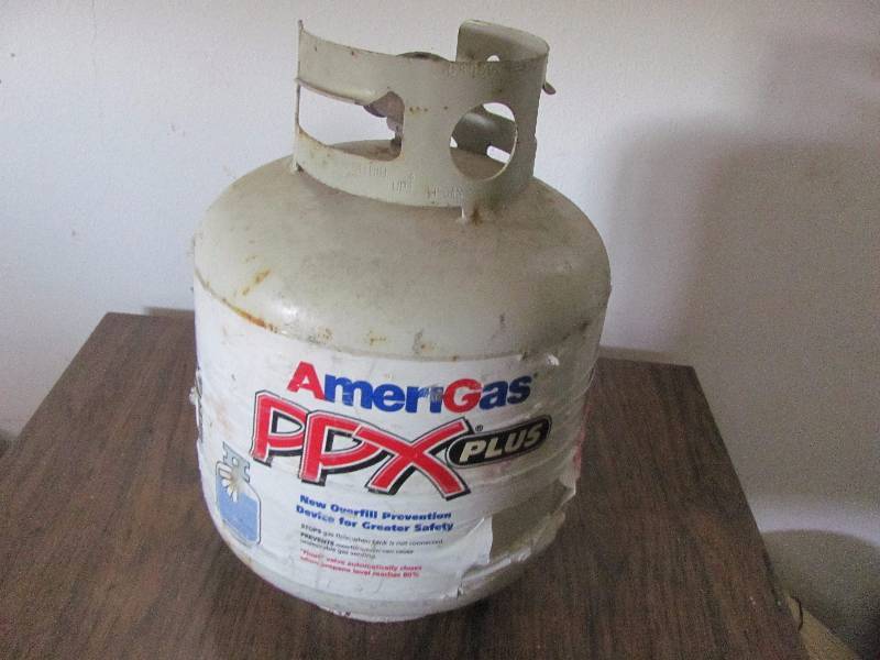 Propane tank