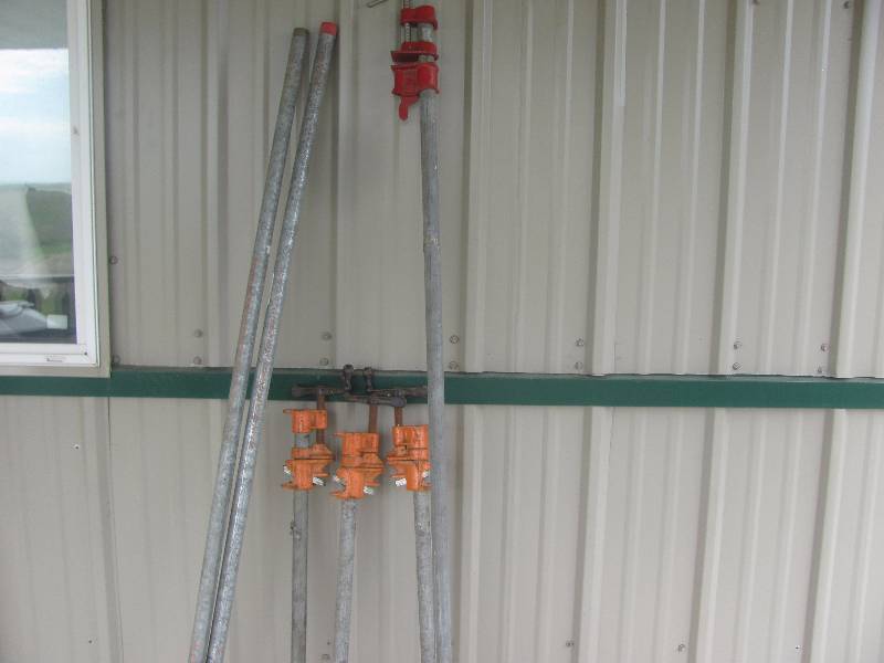 Pipe clamps