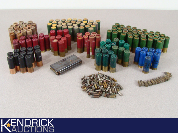 lot 12 image: Huge Lot of Vintage Ammo