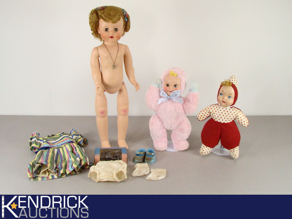 lot 16 image: Collection of New Vintage Dolls