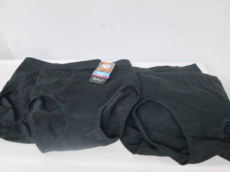 lot 98 image: 4 Pairs - Bali Seamless Extra Firm Brief