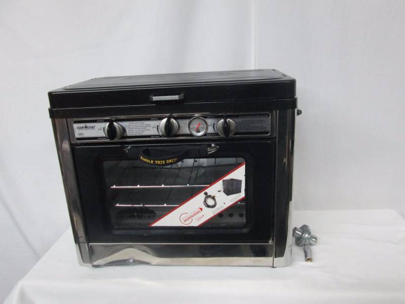 lot 17 image: Camp Chef Outdoor Camp Oven