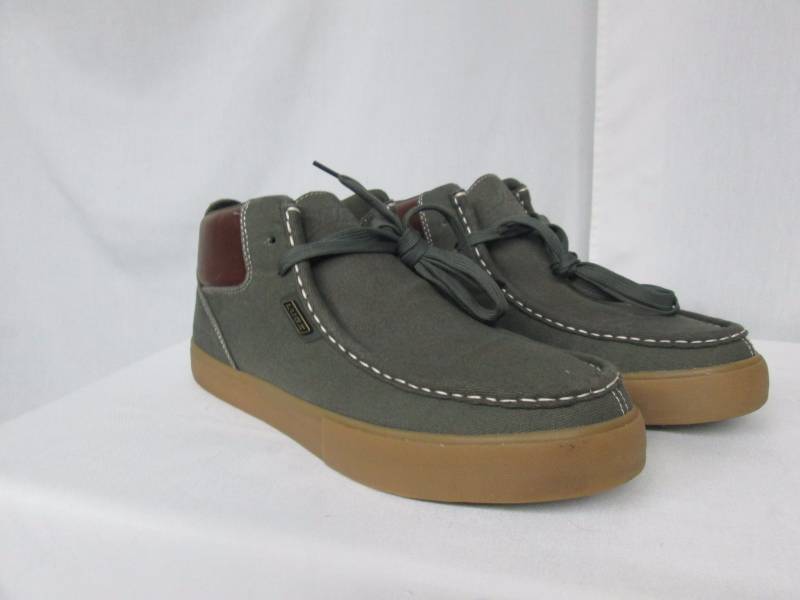 lot 60 image: Lugz Mens Strider SS Casual Sport Shoe