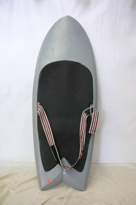 lot 58 image: Knee Board