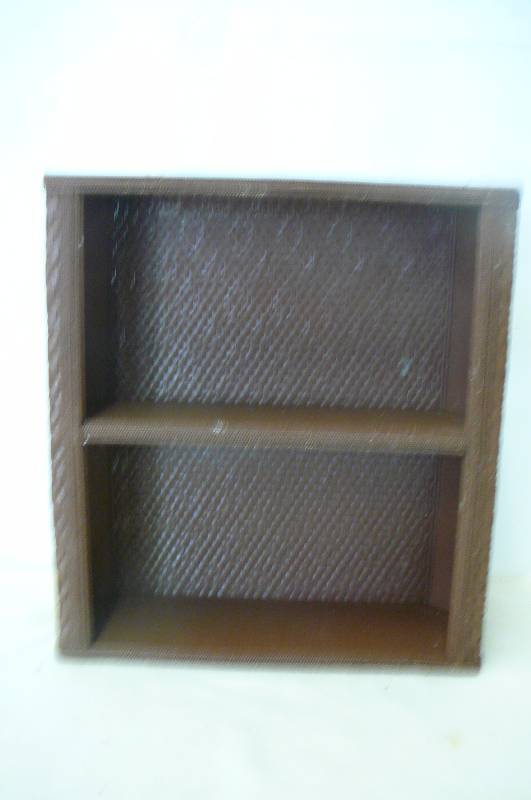 lot 17 image: Wicker Shelve 16wide X 18high X 5 12 Dee