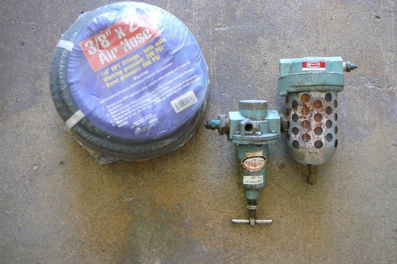 lot 32 image: Air Hose 38 X 25 New Air Reg Water Trap