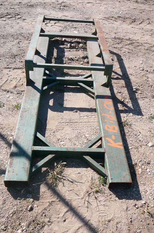 Skid Loader Box Lifter or Topper Lifter