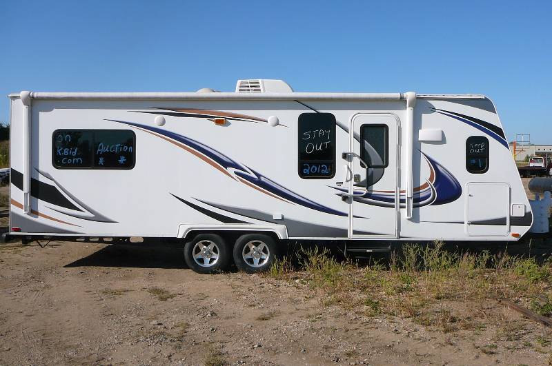2012 Lance Super slide Camper
