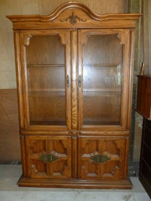 Oak Hutch
