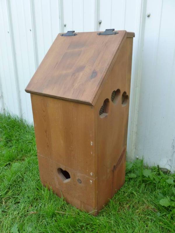 Onion Cabinet