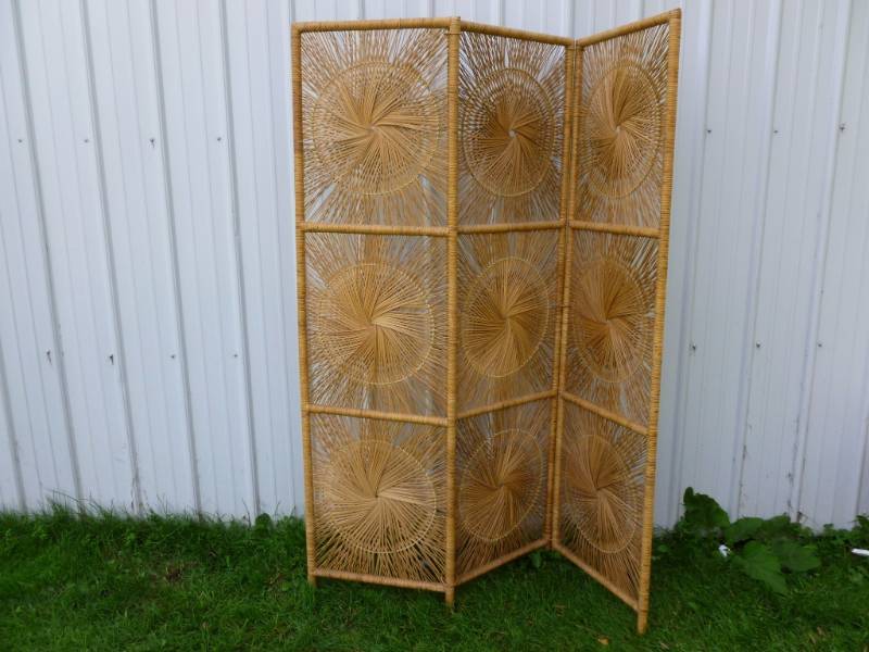 Large Wicker Privacy Wall