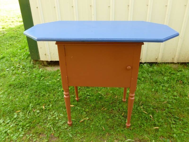 Vintage Entry Way Table