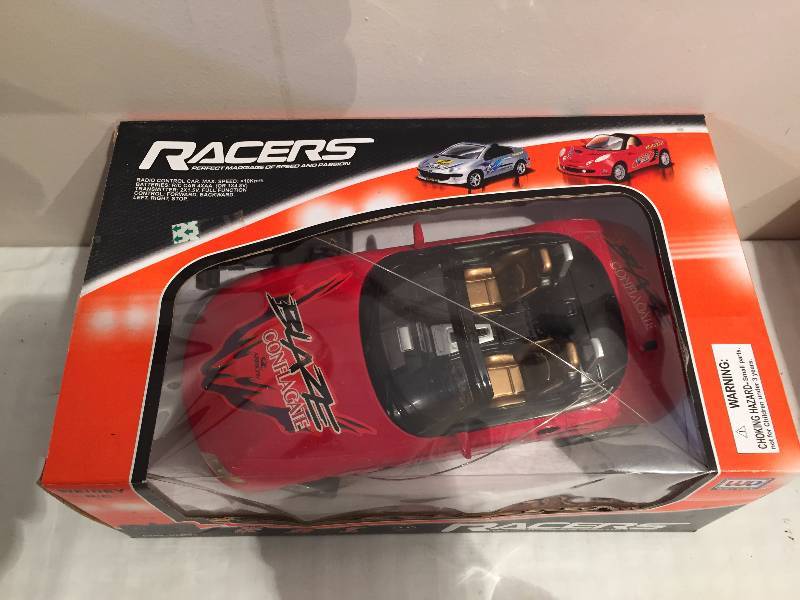RC REMOTE CONTROLLED VEHICLE