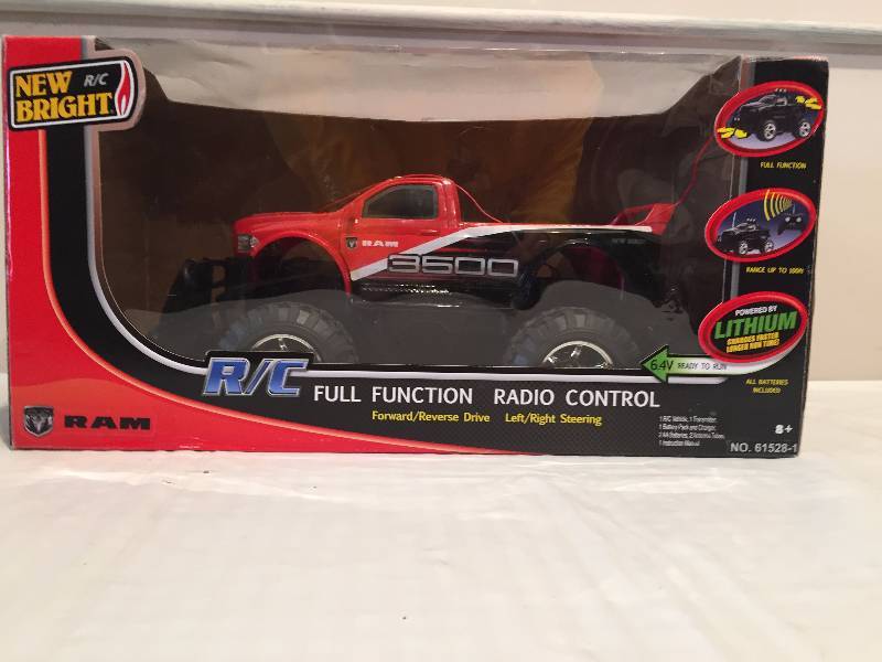 RC REMOTE CONTROLLED VEHICLE