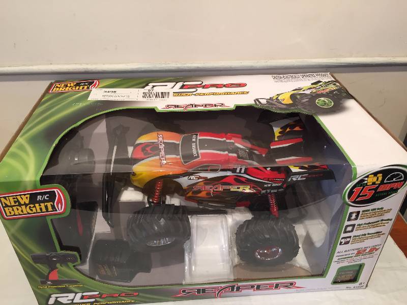 RC REMOTE CONTROLLED VEHICLE