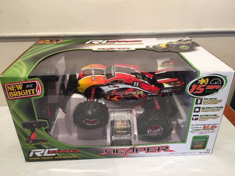 RC REMOTE CONTROLLED VEHICLE