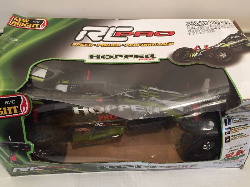 RC REMOTE CONTROLLED VEHICLE