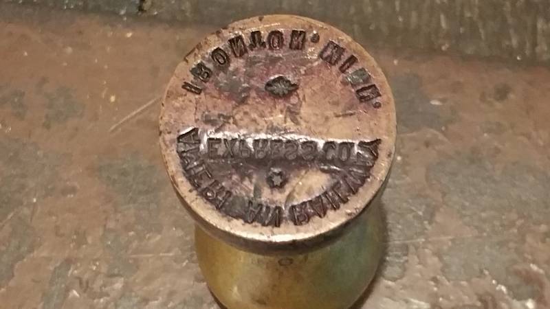 lot 34 image: Rare American Railway Express Co. Ironton, Minn Wax Seal Stamp