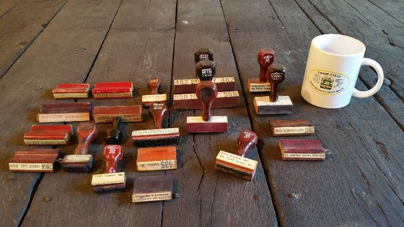 lot 71 image: Railroad Rubber Stamps  Burlington Northern Mug