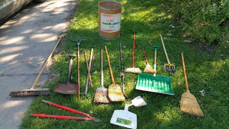 lot 344 image: Shovels, Brooms, Crowbar, Shears, Rake, Barrel, Etc.